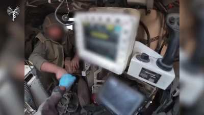 IDF tanker getting medevaced 