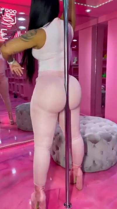 best video of all time 😫