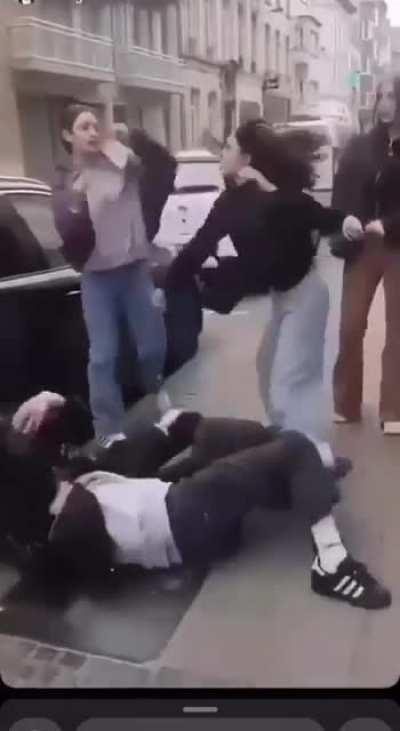 She started shit and got beat up