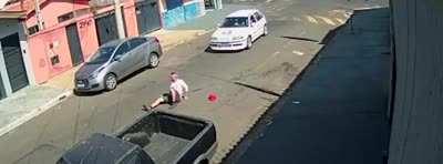 The road needed some color