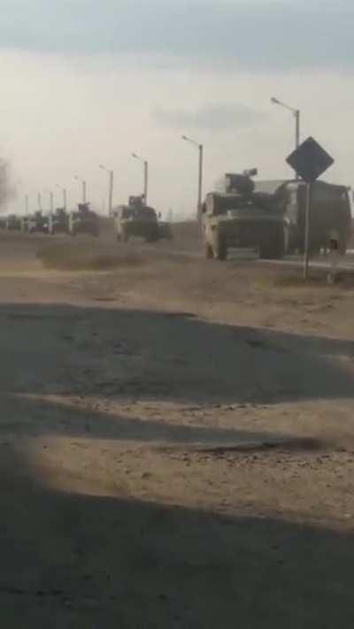 A brave Ukrainian trying to block Russian convoy, memories of Tiananmen Square