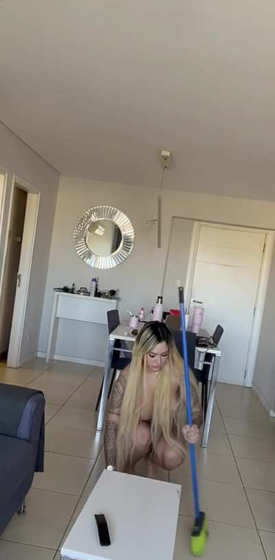 I'm thinking about ur body every day