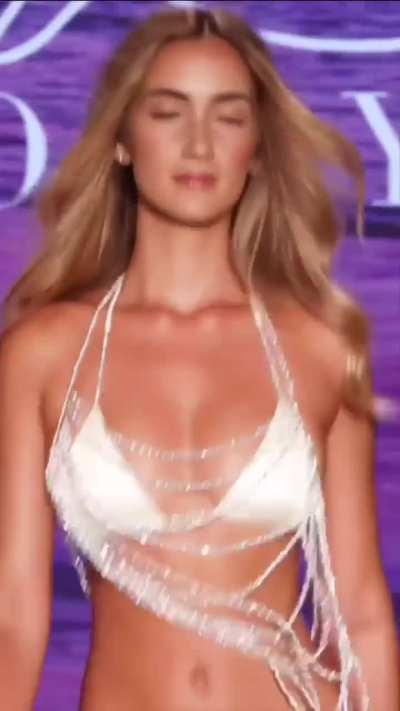 ‘Who‘s excited for this year’s Miami Swim Week show?’ | IG April 2025