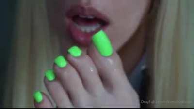 ToetallyDevine Self Worship