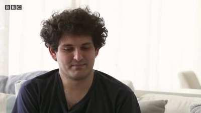 Disgraced FTX boss Sam Bankman-Fried says he hopes to ‘pay people back’ - BBC News (good interviewer)