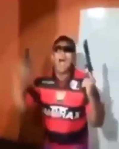 Flamengo tá por fora.
