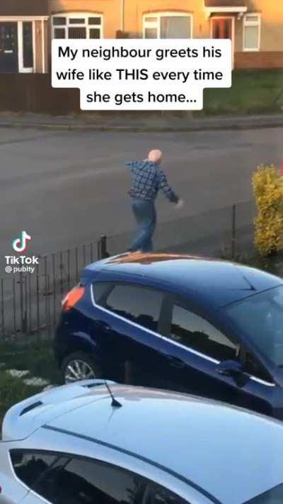 Elderly neighbour greets his wife in same way each and every day🥹