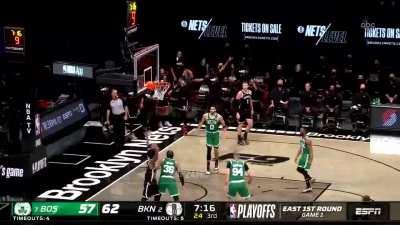 [Highlight] Harden hits the stepback over Tristan Thompson and is fired up