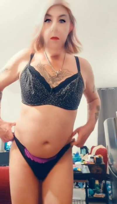 Hi another quick dance just for you 💋 💜