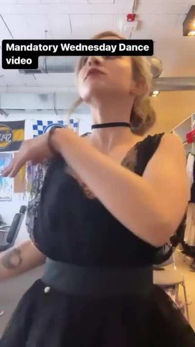 Wednesday Dance 25/2