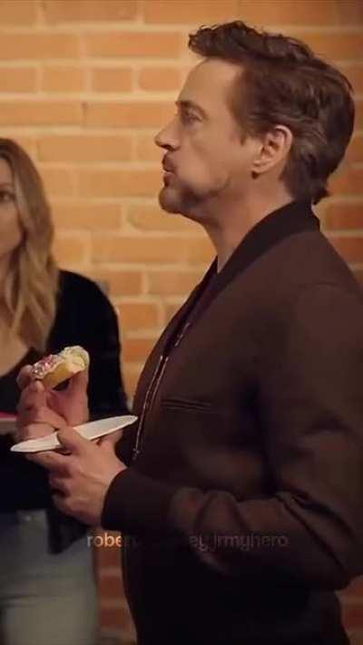 Captain America: Donut War