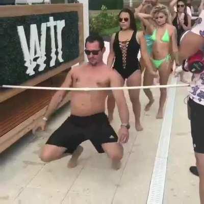WCGW doin' da limbo dance, mon?