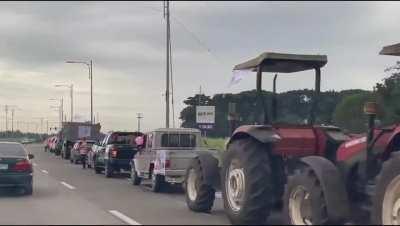 Leni Robredo warm welcome sa Bacolod Silay Airport to Negros Occidental