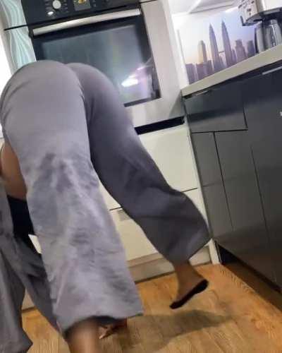 MizzTwerksum Twerkin Somethin