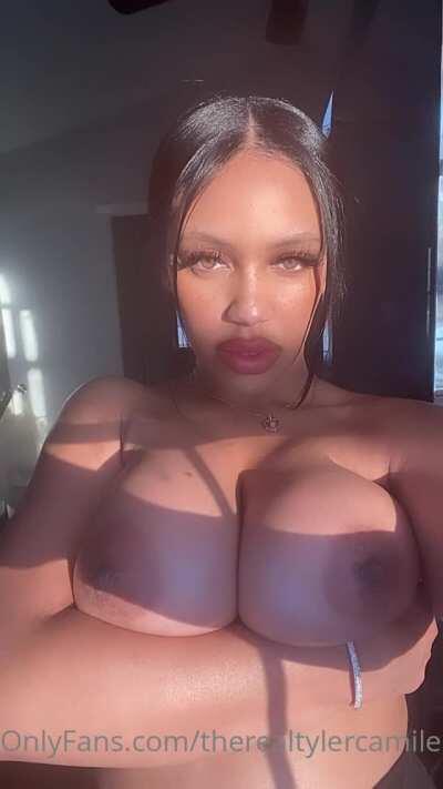 Get her folder in comment