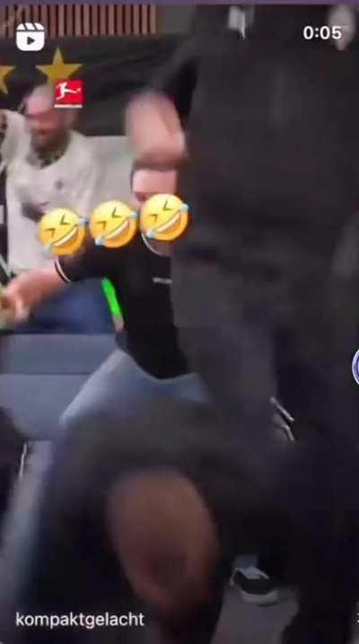 my favorite part is the quiet laughter