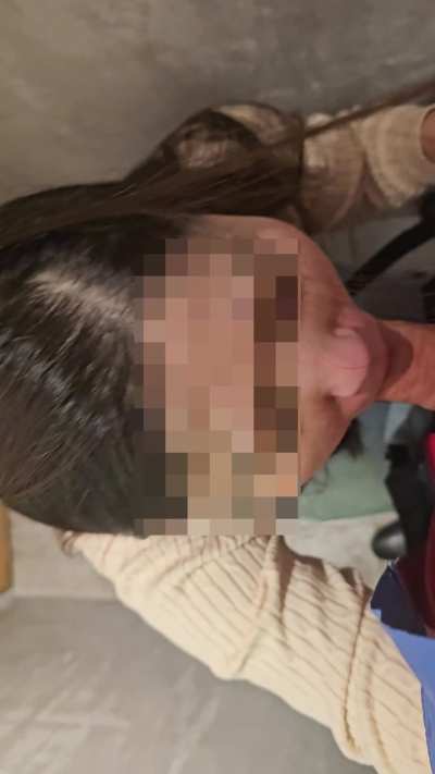 Getting my dick sucked at the winebar toilet