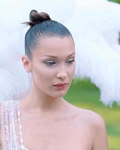 Bella hadid