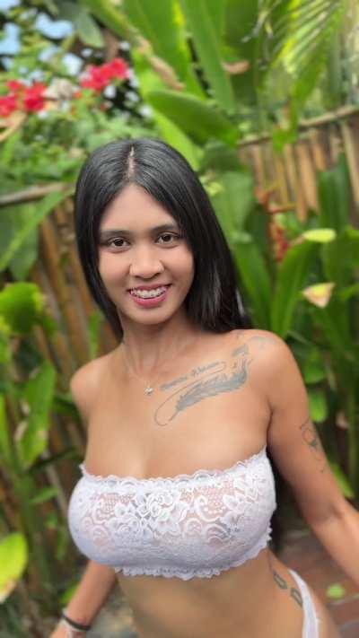 It’s was to hot 🥵 for instagram