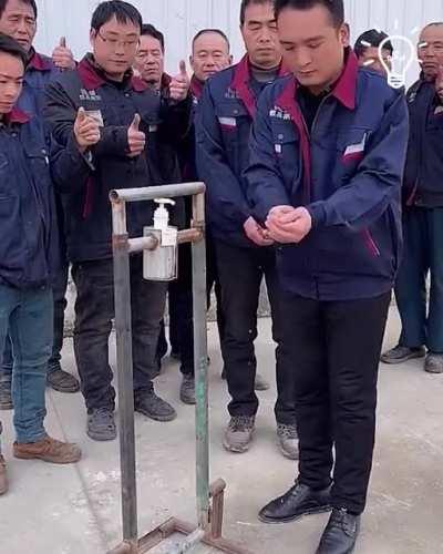 Наши руки не для скуки.