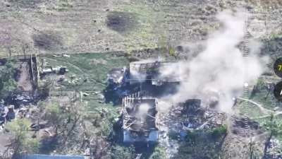 A group of eight russian invaders was eliminated by two Ukrainian infantrymen and FPV drones of Ukraine’s 425th Assault Regiment 