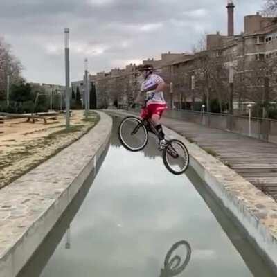 That Bike control is Insane 🚲