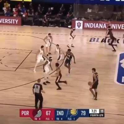 Dear everyone talking shit on the post of the WNBA clip: