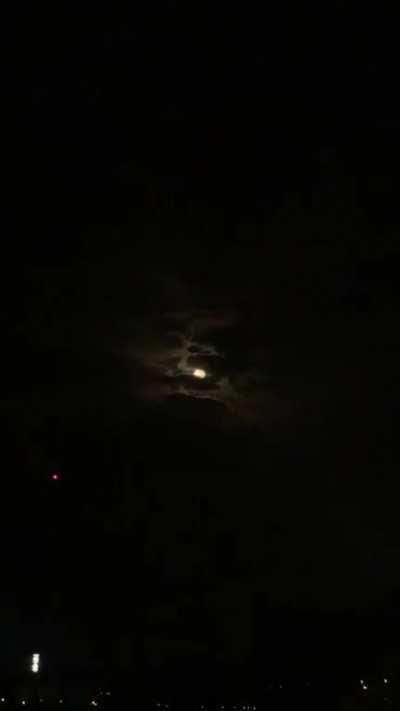 Cloudy Night Sky, ðµð°