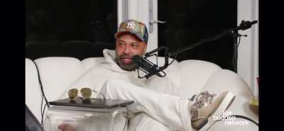 Was Mel wrong for being angry that flip & ish can come in late, because they negotiated it in their contracts ?