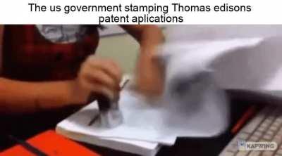 Thomas edison be like 