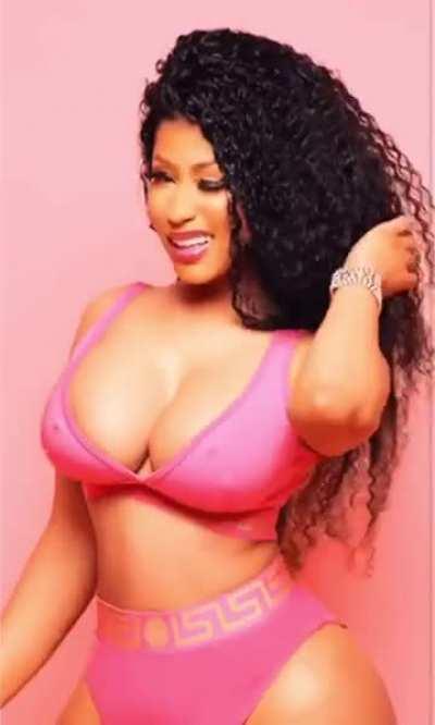Nicki minaj posing in lingerie 