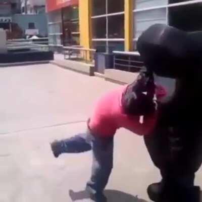 top 10 peleas mas brutales del anime 😎