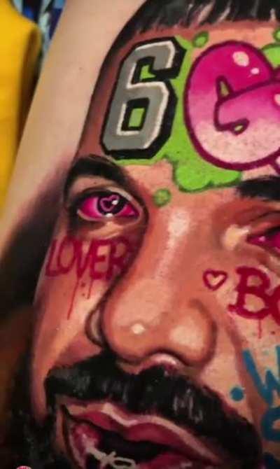 Drake The Kinda Guy To Cry When He Sees This