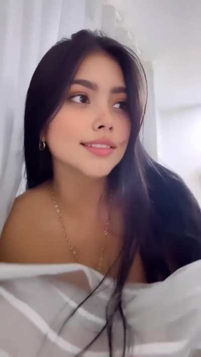 What do you see 🙈