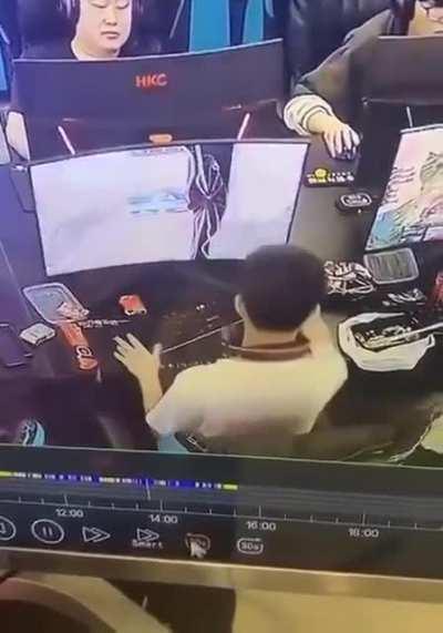 Turning off monitor means you didn't break it right?😅