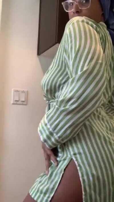 Lady L's post from Twerk Team Only Fans...trash