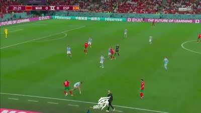 Drible espetacular do Boufal