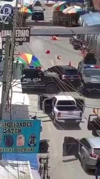 Mexican state police end up in combat with Guatemalan army and national police after crossing the border.