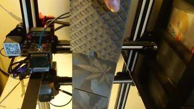 Cigarette rolling equipment case.