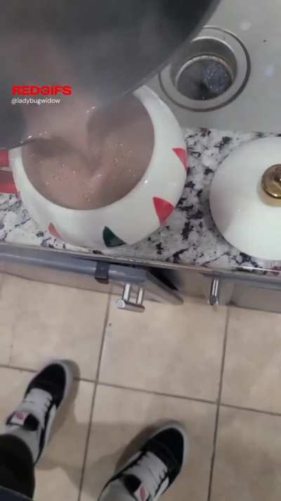 Yeah, I'm lactose intolerant. Yeah, I'm gonna make hot chocolate 😏🤭😈💨