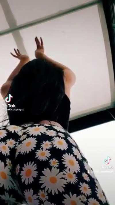 Soft & Jiggly No.521 👀 😍🍑