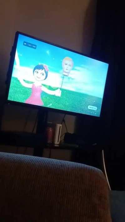 cursed_WhoTfPayedForThisAd