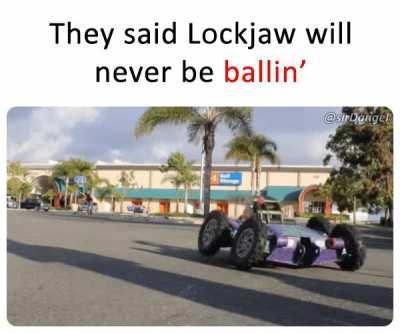 What Donald Hutson was doing during March Madness (LockJaw ballin??!)