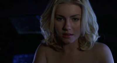 Elisha Cuthbert cumming