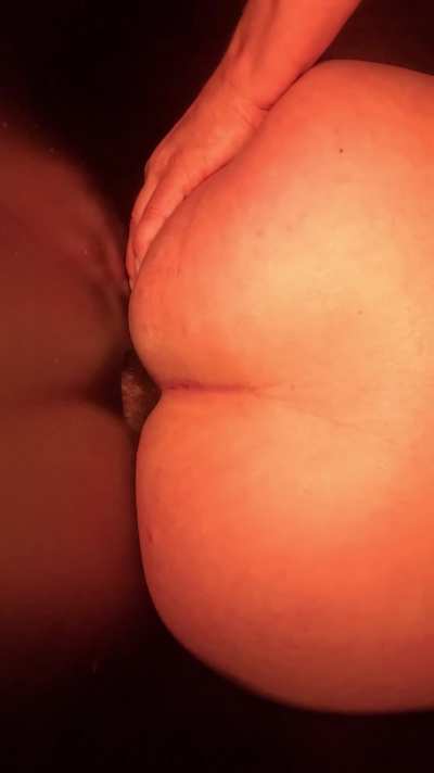 When they are this fat they get my pussy raw.