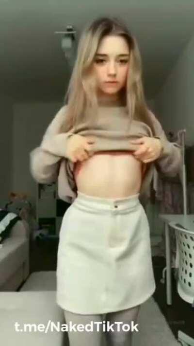 Russian TikTok girl | more in profile🤫 | #tiktokporn #nakedtiktok #nudetiktok #tiktok #nakeddance #porn