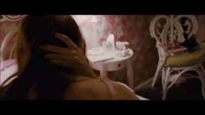 Natalie Portman and Mila Kunis