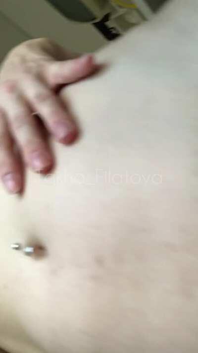 Just showing my pussy close up [f]