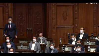 日本参议院全体议员起立力挺台湾加入WHO