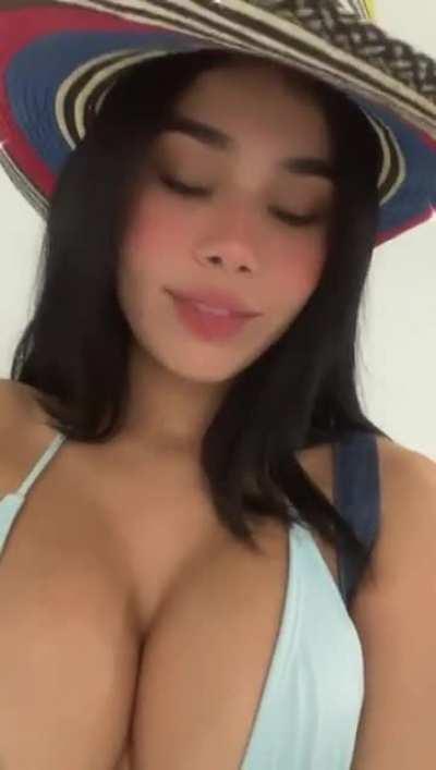 Mis amores promo en mi onlyfans 😍 el LINK directo está en mi Biografía ❤️